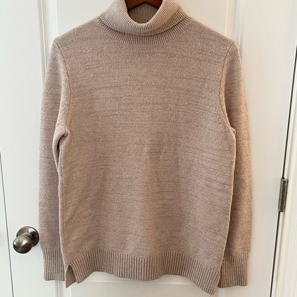 J. Crew | Turtleneck Sweater - Picture 1 of 4